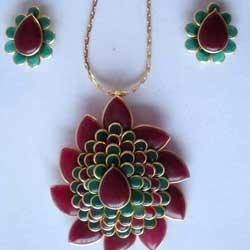 Manufacturers Exporters and Wholesale Suppliers of Pendants & Earrings 01 Jaipur Rajasthan